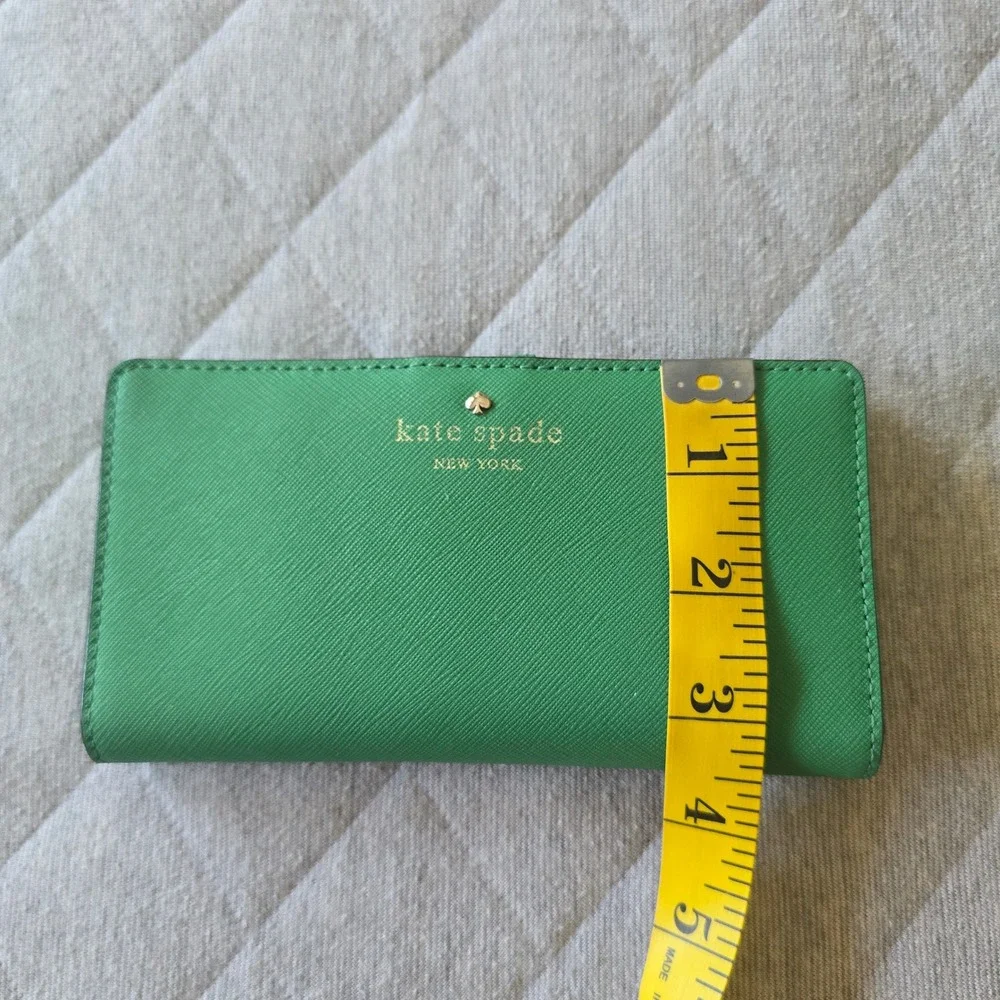 Kate Spade Green Wallet